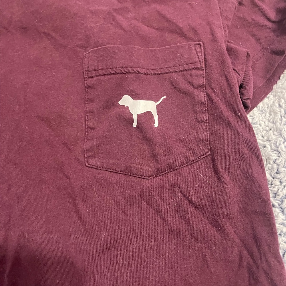pink shirt